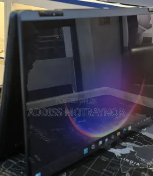 New Laptop Lenovo Yoga 7i 16GB Intel Core I7 SSD 512GB