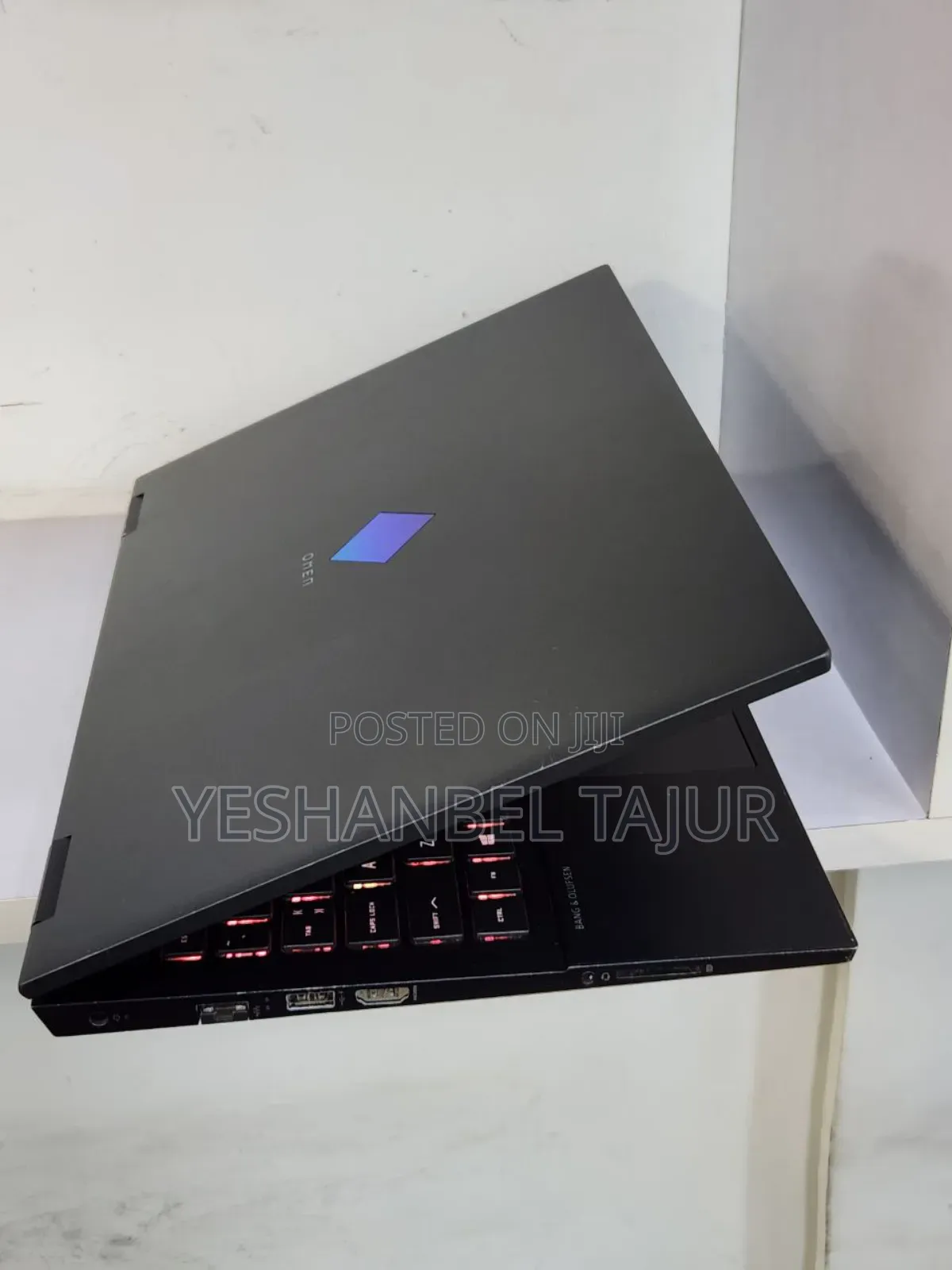 New Laptop HP Omen 15 16GB AMD Ryzen 7 SSD 512GB