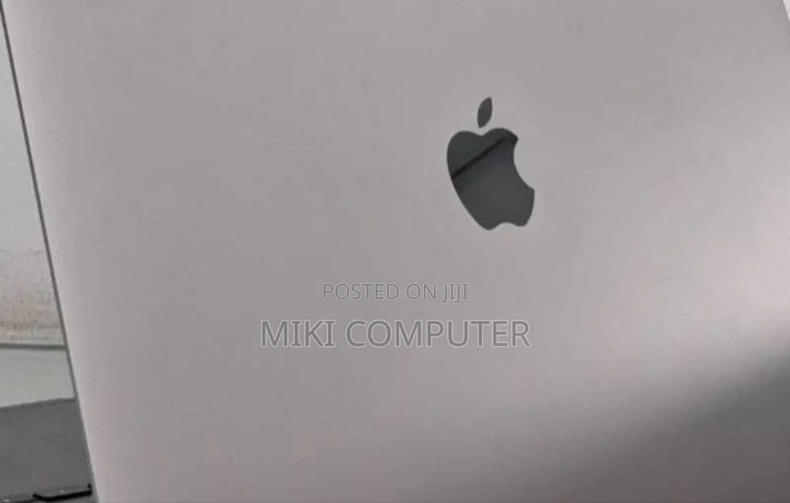 New Laptop Apple MacBook Air 2020 M1 16GB Intel SSD 256GB