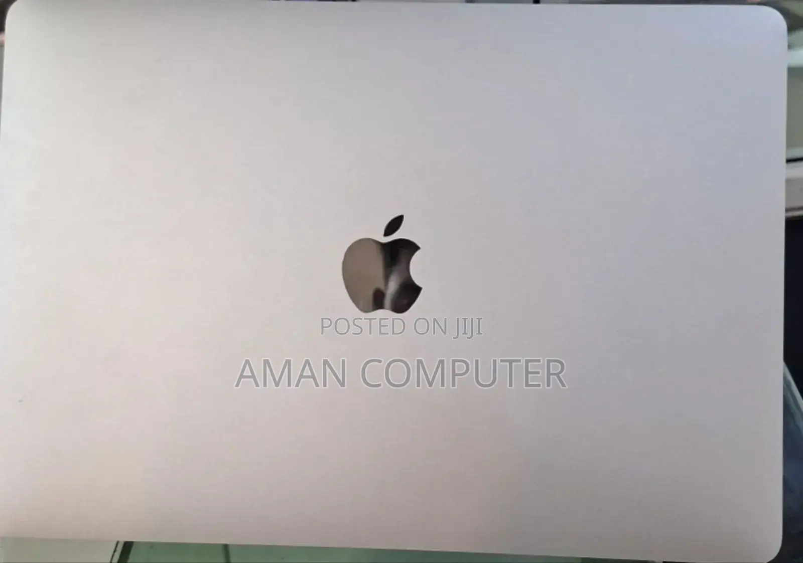 New Laptop Apple MacBook Air 2022 M2 8GB Apple M2 SSD 512GB