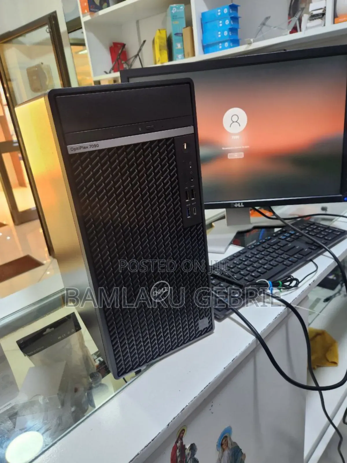 New Desktop Computer Dell Optiplex 7090 8GB Intel Core I7 SSD 1T