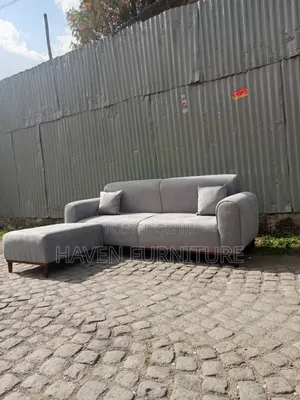 Gh Post Sofa