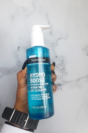 Neutrogena Hydroboost Facial Cleanser