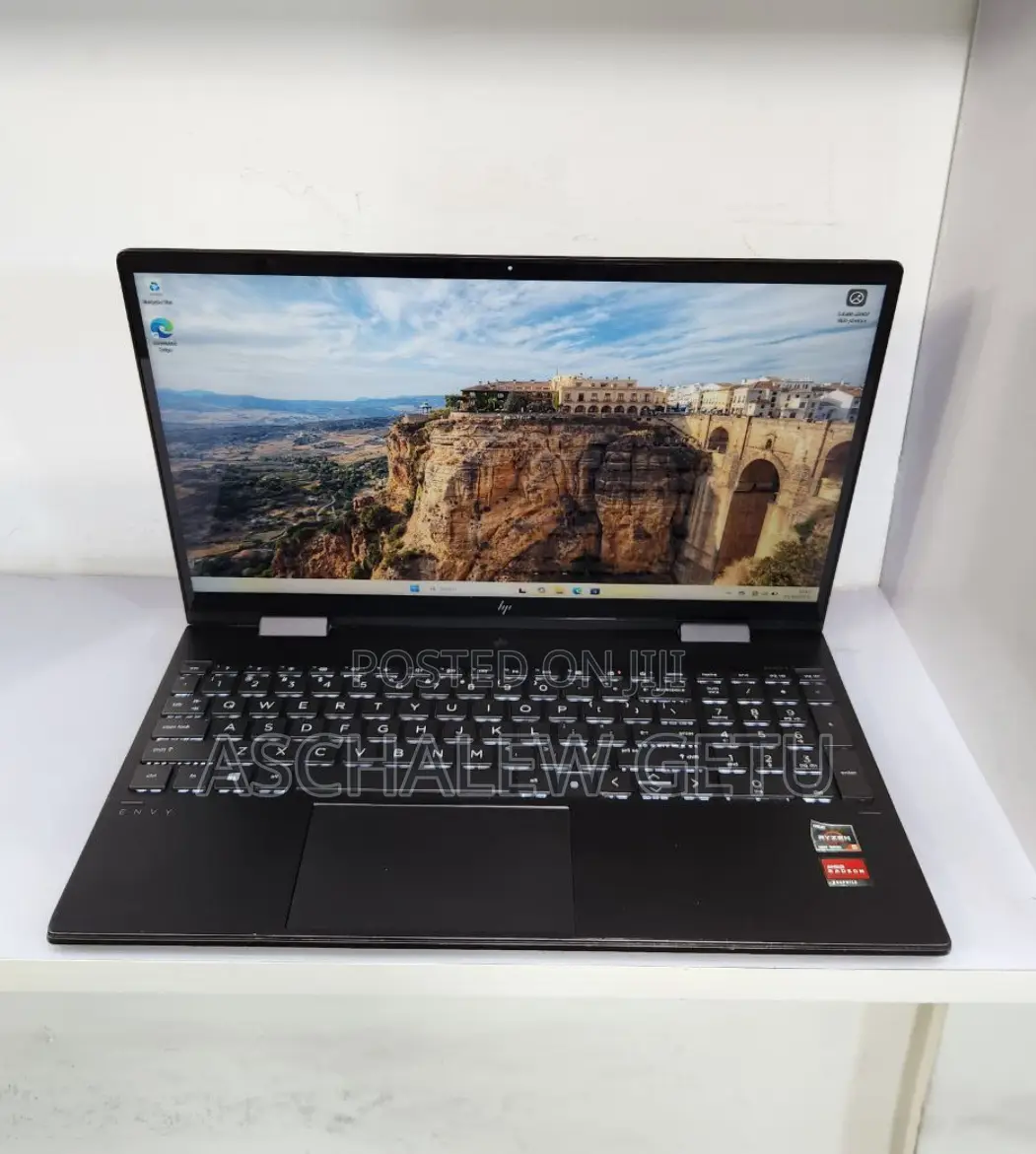 New Laptop HP Envy X360 16GB AMD Ryzen 5 SSD 256GB
