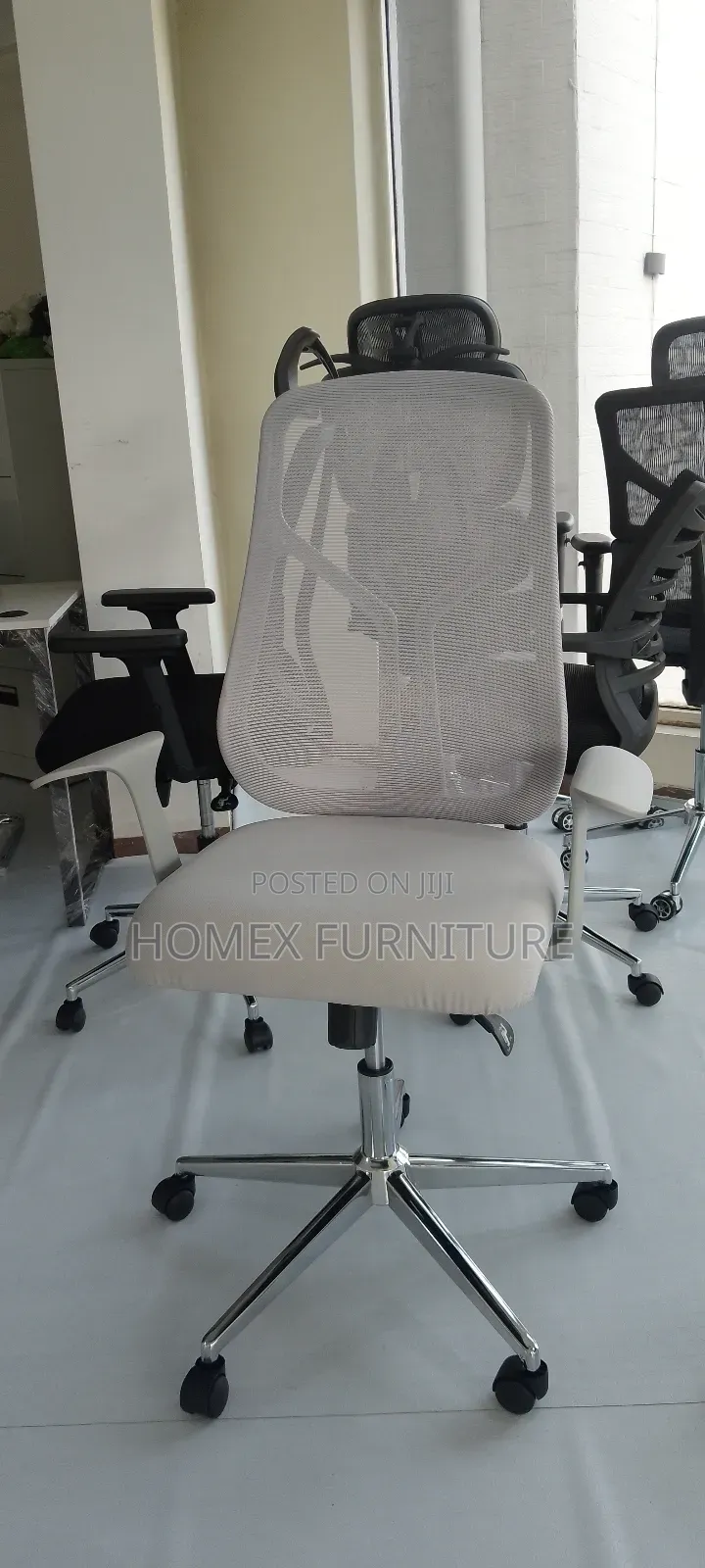 Office Furniture Chair -Perfect for Secretary or Staff