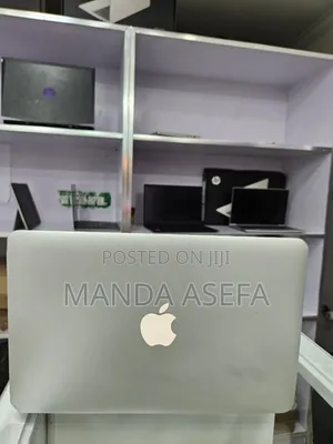 New Laptop Apple MacBook Air 2014 8GB Intel Core I7 SSD 128GB