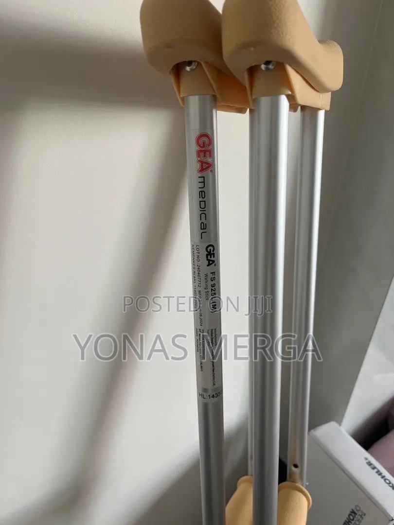 Vive Crutches for Adults - Pair懿圃medical Underarm Walking Cane Comfort