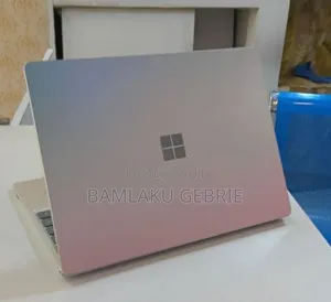 New Laptop Microsoft Surface Laptop 8GB Intel Core I5 SSD 128GB