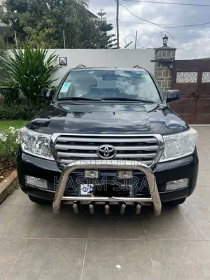 Toyota Land Cruiser 4.5 V8 GX-R 2013 Black