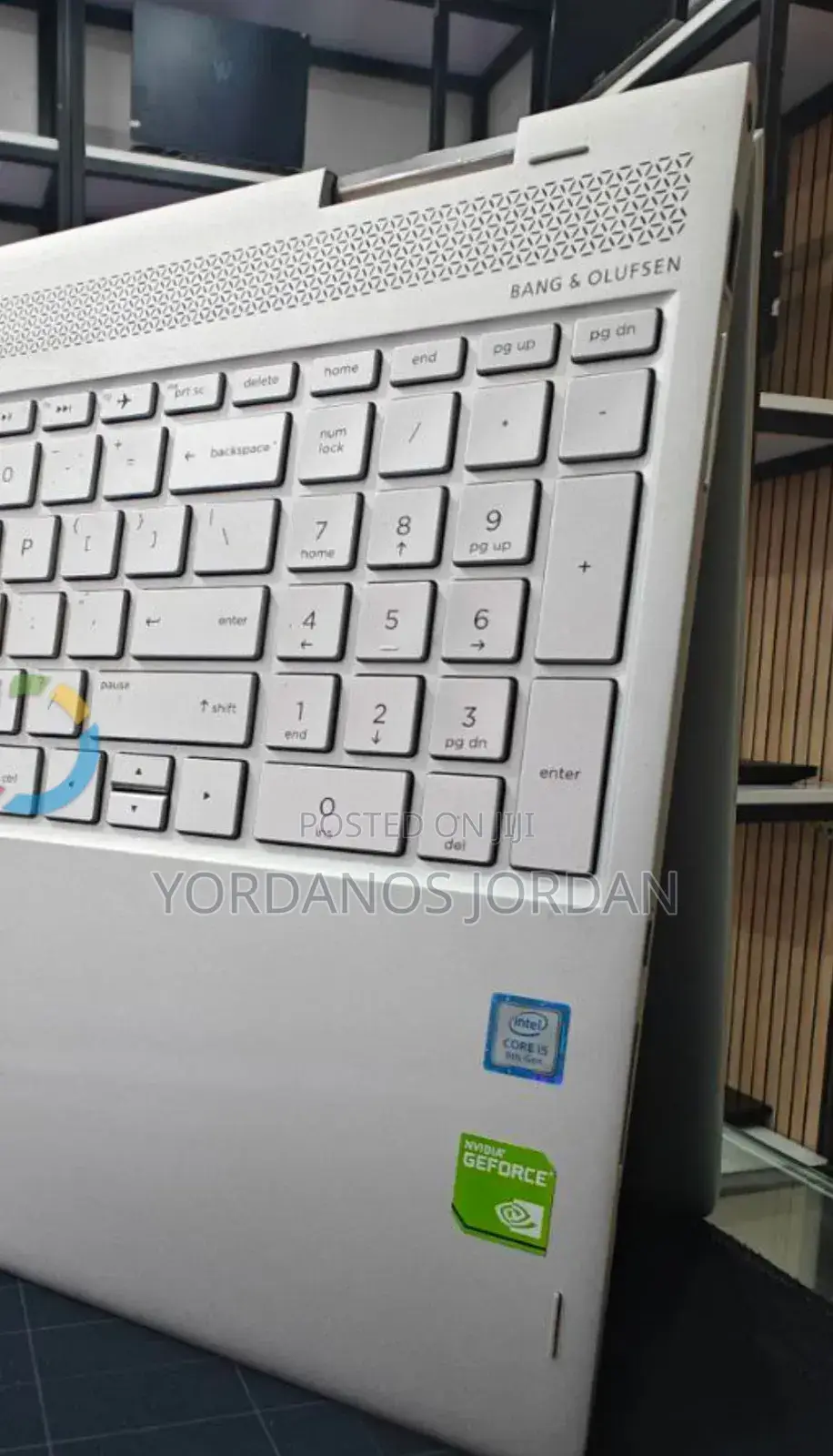 New Laptop HP Envy X360 8GB Intel Core I5 SSD 512GB