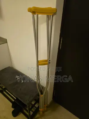 Crutches卌for Walking With Hand Underarm Support Stable Rubber Bush