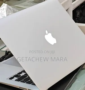 New Laptop Apple MacBook Air 2017 8GB Intel Core I5 SSD 256GB