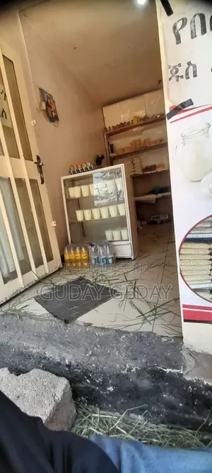 47 ካሬ ሱቅ/ Shop for Sale/