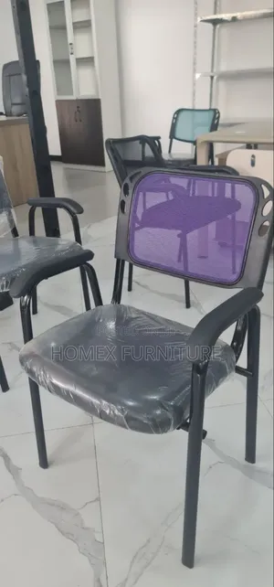 Mesh Guest Chair – Perfect for Waiting Area