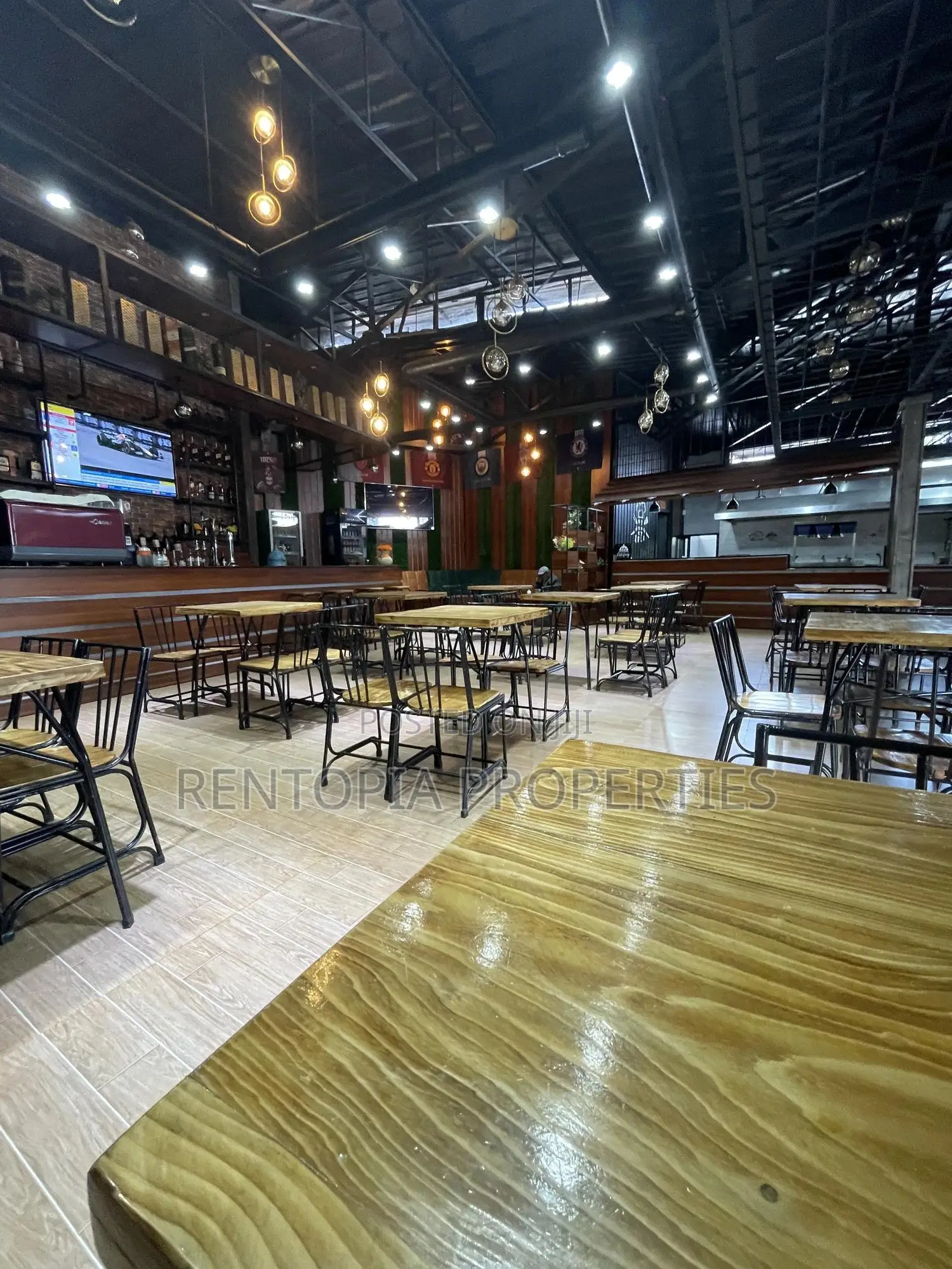Bar Restaurant for Rent! የሚከራይ ባር እና ሬስቶራንት!