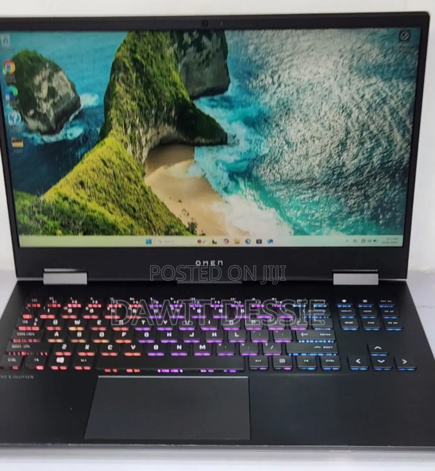 New Laptop HP Omen 15 16GB AMD Ryzen 7 SSD 512GB