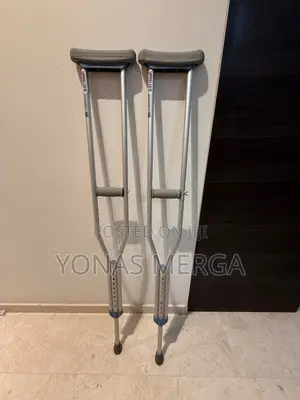 Crutches//Crutches曱旦materials Like Aluminum曾弩the Height of Crutches