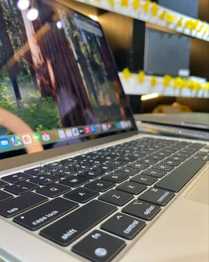 New Laptop Apple MacBook Air 16GB Apple M3 SSD 512GB
