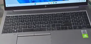 New Laptop HP ZBook Firefly 15 G7 16GB Intel Core I7 SSD 1T