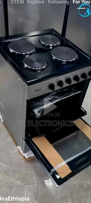 Media Free Standing Oven 60*60
