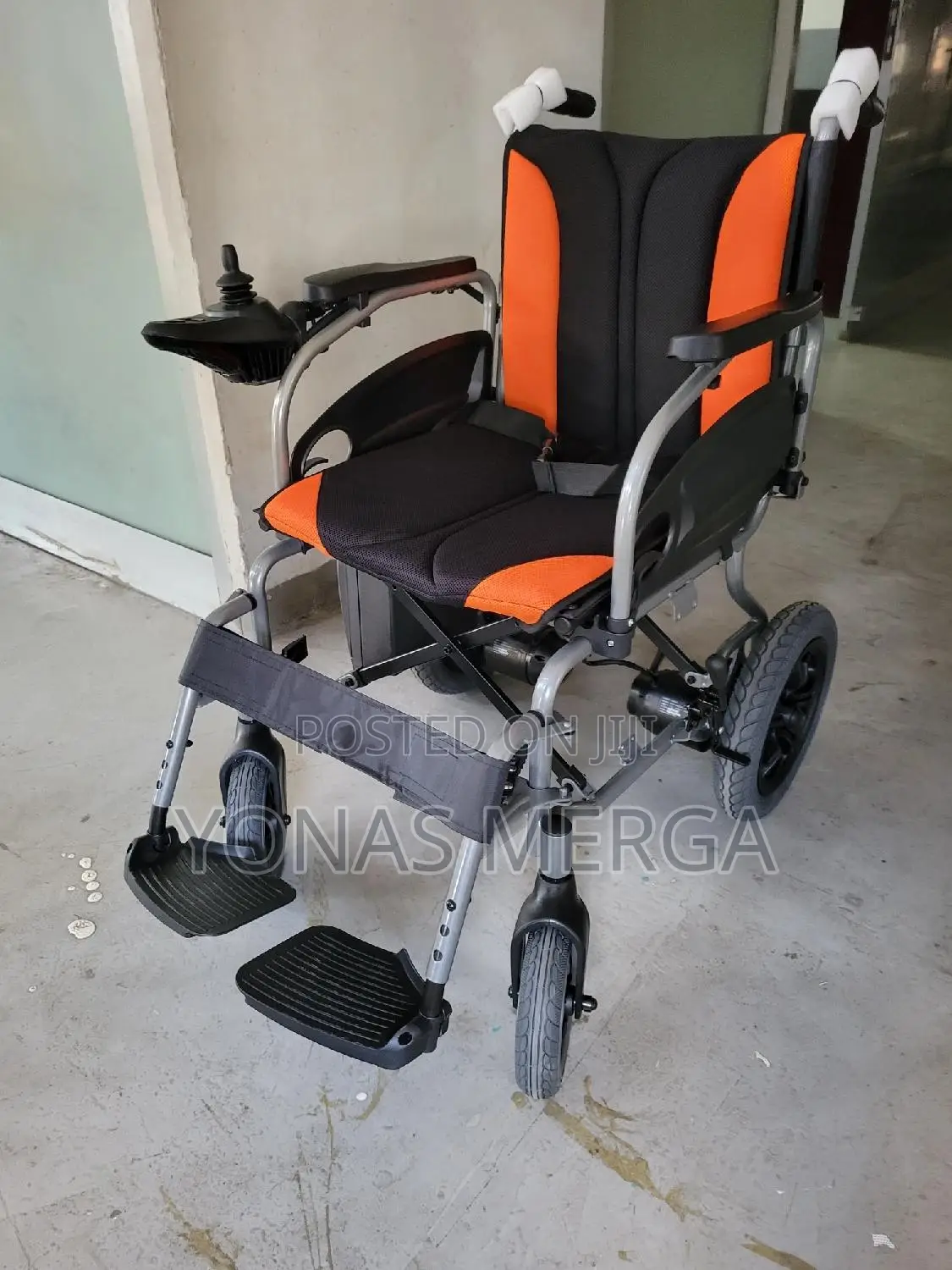 Power Transport Wheelchair由楠comfort/Operating This Electric Wheelchair