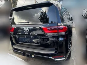 Toyota Land Cruiser 2023 Black