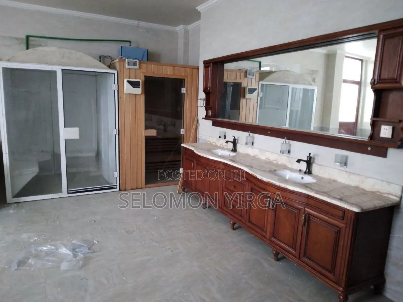 12bdrm House in Adis Ababa, Bole for sale