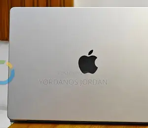 New Laptop Apple MacBook Pro 16GB Apple M1 Pro SSD 1T