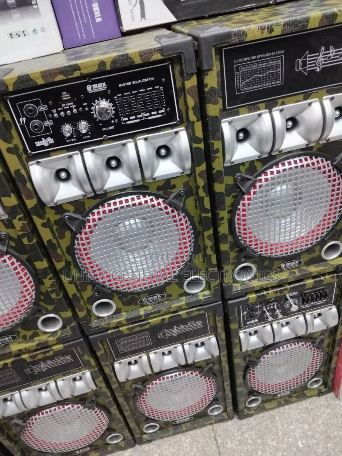 Max Min Left Right Speaker