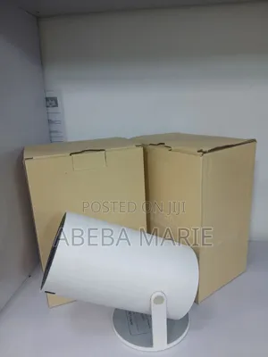 Brand New Orginal Packed With Cartoon Mini-Led Projector