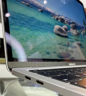 New Laptop Apple MacBook Pro 2021 M1 8GB Apple M1 SSD 512GB