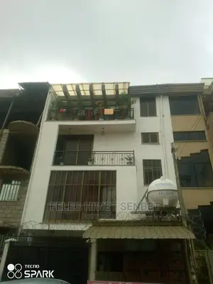 5bdrm House in Aa, Bole for sale