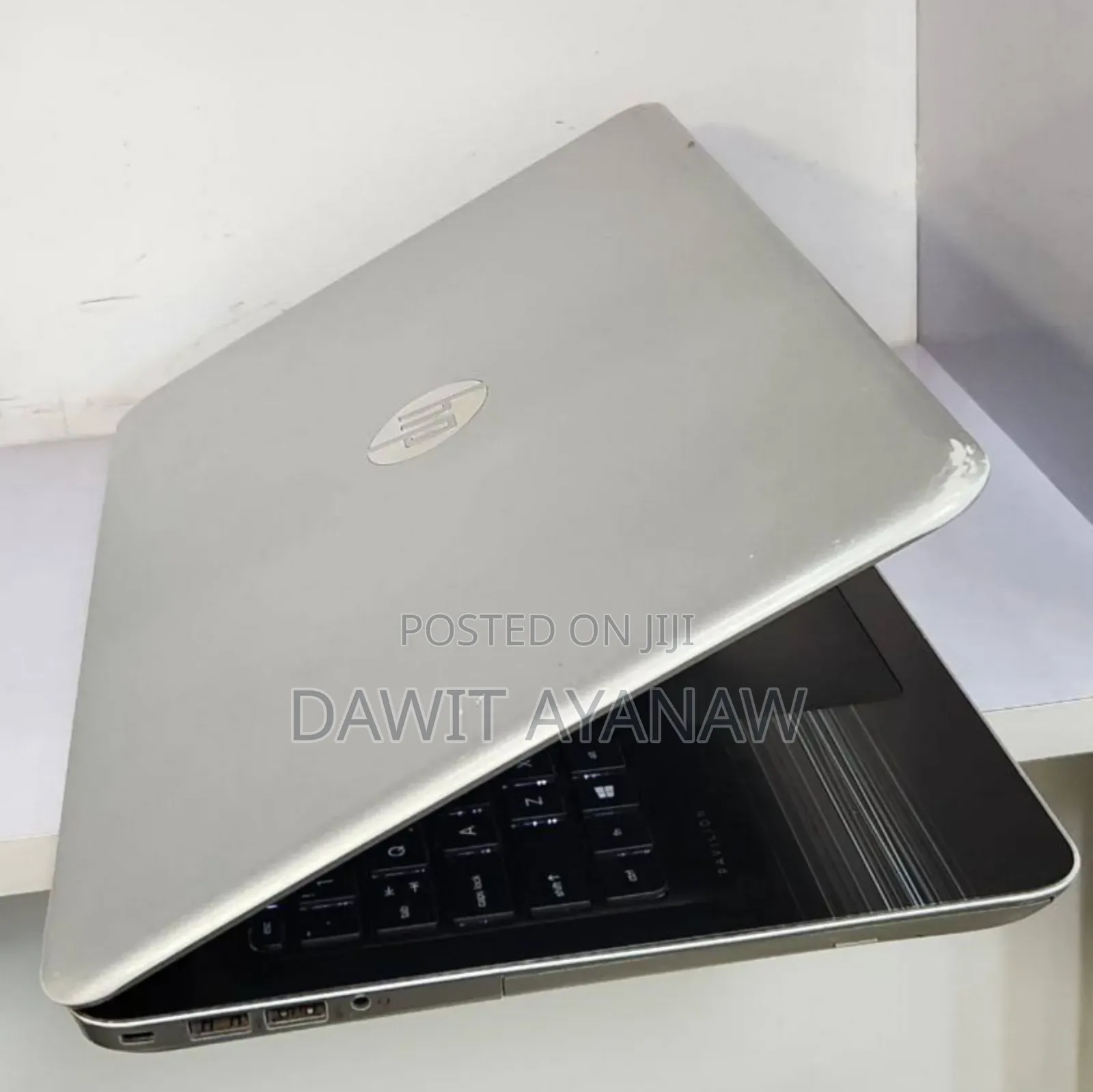 New Laptop HP Pavilion 15 8GB Intel Core I5 SSD 256GB