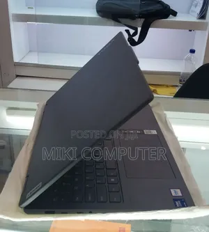 New Laptop Lenovo Yoga 7i 16GB Intel Core Ultra 7 SSD 512GB