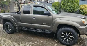 Toyota Tacoma 2012 Gray