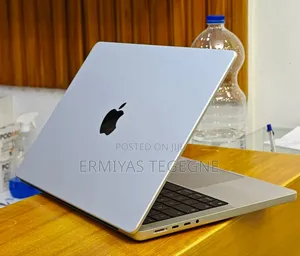 New Laptop Apple MacBook 16GB Intel Core I7 SSD 1T