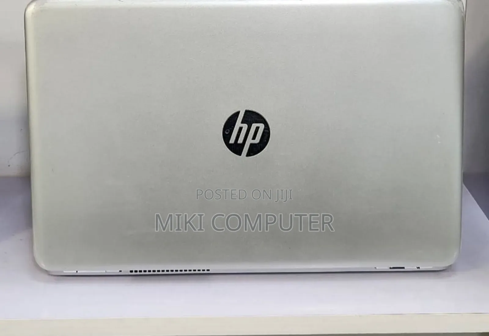New Laptop HP Pavilion 15 8GB Intel Core I5 SSD 256GB