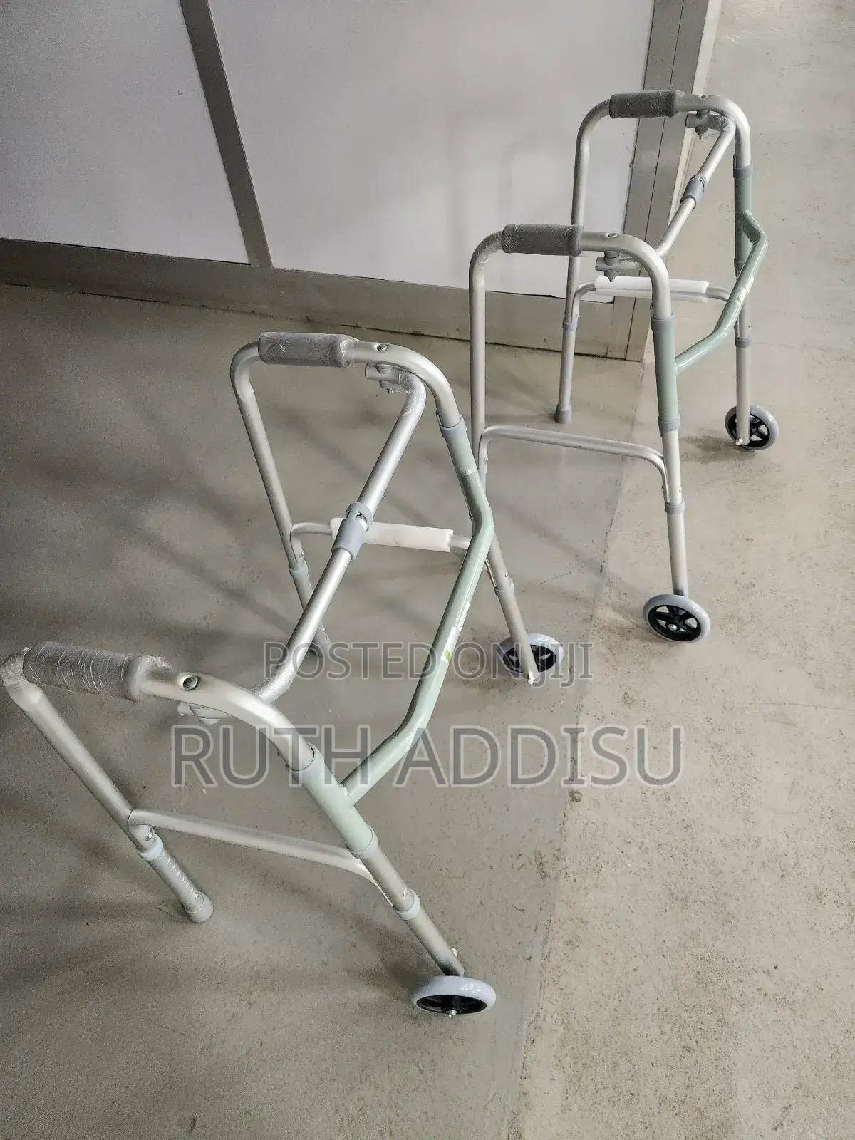 Walker報導walker Medical Almunium較高safe and Almunium Walker老朱walker