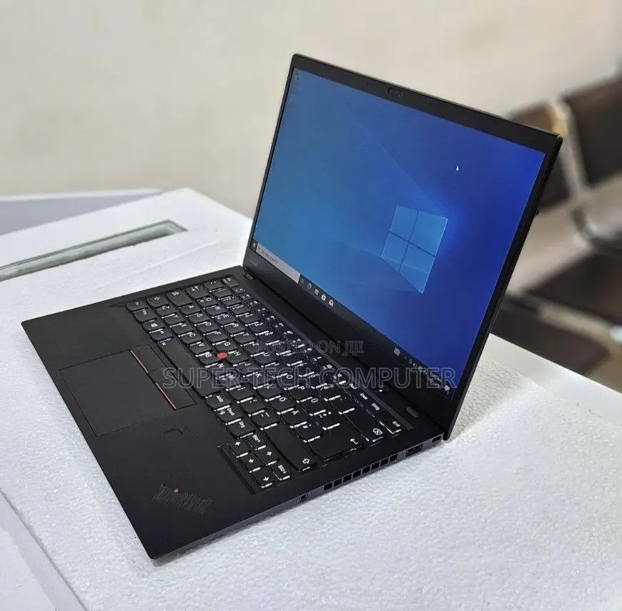 New Laptop Lenovo ThinkPad X1 Carbon 8GB Intel Core I5 SSD 512GB