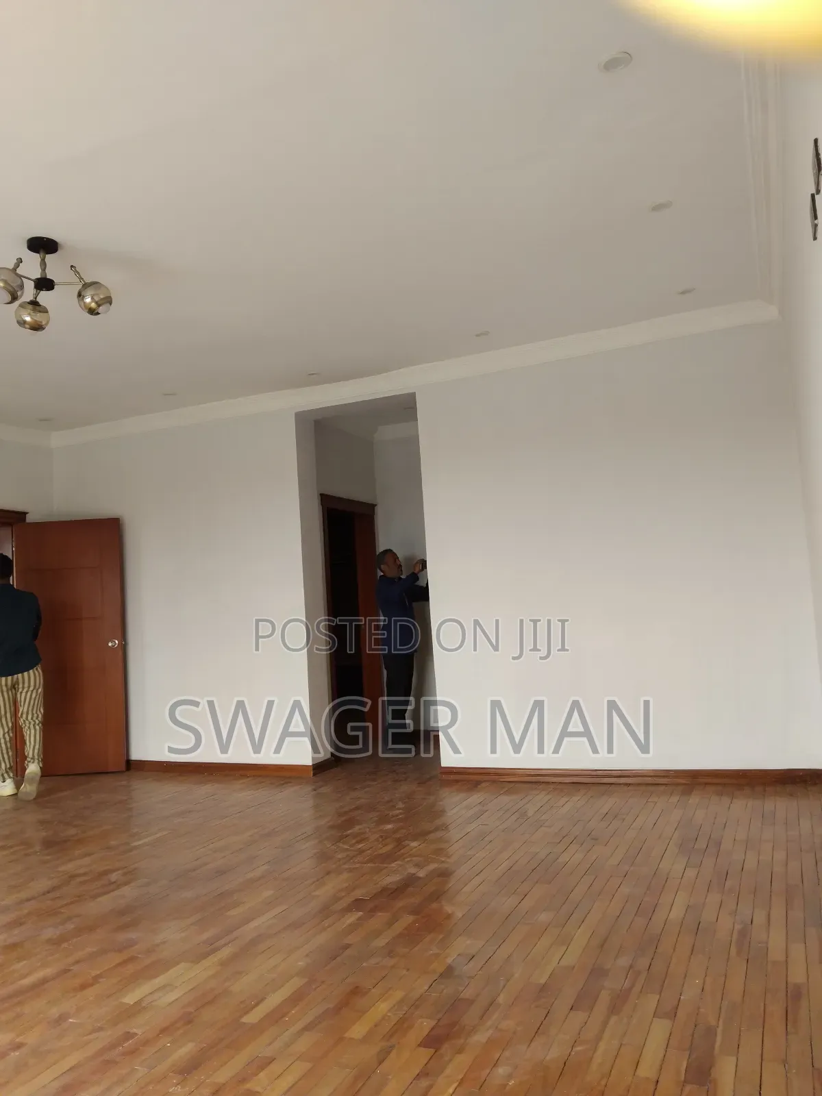 Furnished 6bdrm Townhouse / Terrace in Ccd, Yeka for rent
