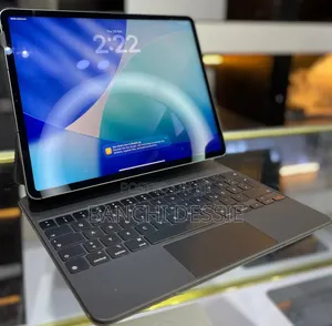 New Laptop Apple MacBook Pro M1 8GB Apple M1 Pro SSD 128GB