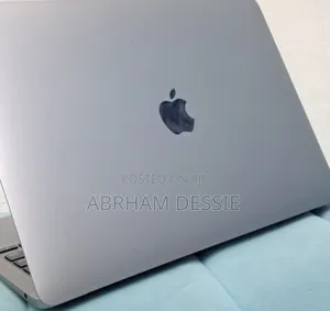 New Laptop Apple MacBook Air 2022 M2 8GB Apple M2 SSD 256GB