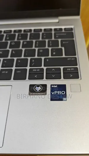 New Laptop HP EliteBook 830 16GB Intel Core i5 SSD 512GB