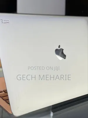 New Laptop Apple MacBook Pro M1 8GB Apple M1 Pro SSD 512GB