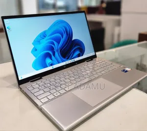 New Laptop HP Pavilion X360 16GB Intel Core I7 SSD 512GB
