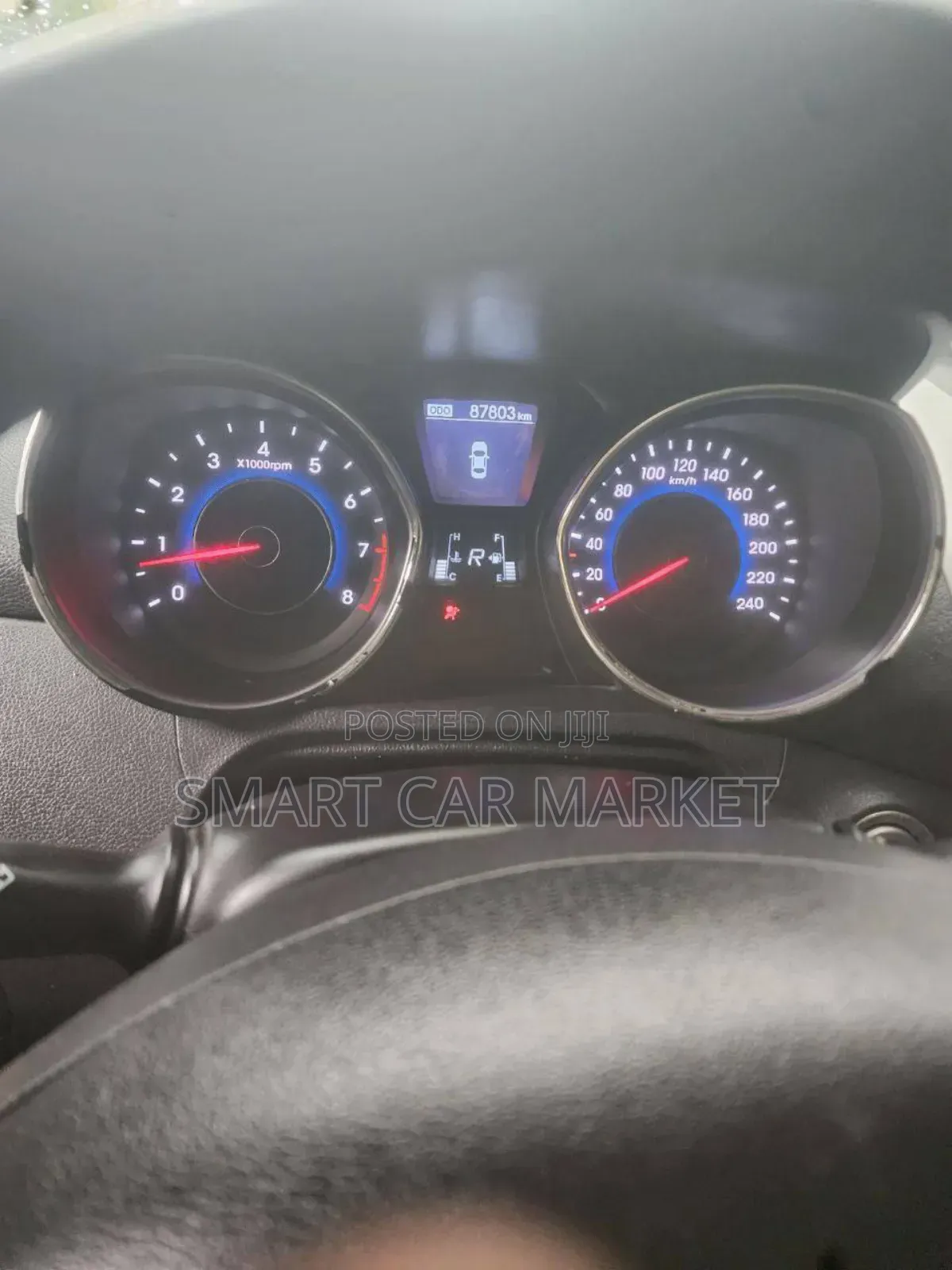 Hyundai Avante 2012 Silver