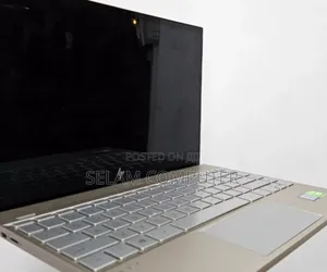 New Laptop HP Envy X360 8GB Intel Core I5 SSD 512GB