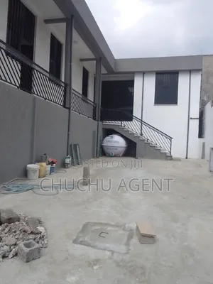 5bdrm House in Bole for sale