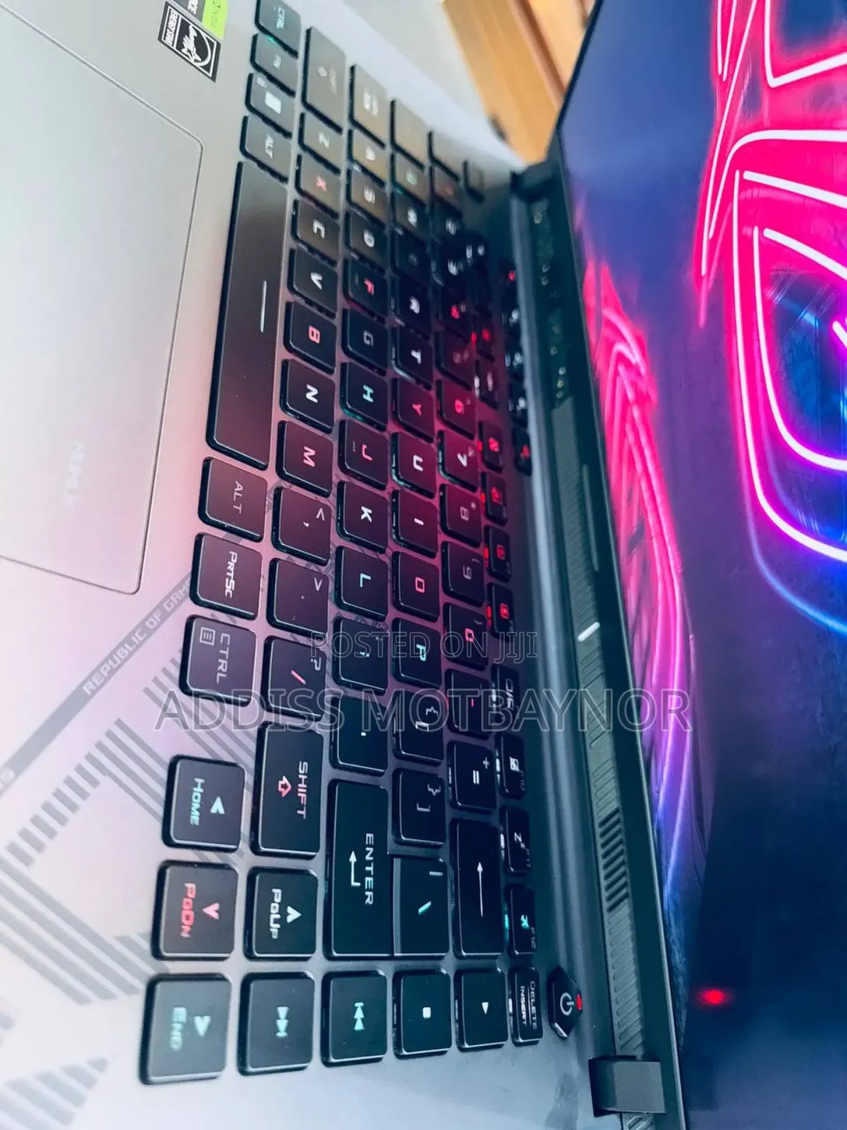 New Laptop Asus ROG Strix G15 16GB Intel Core I9 SSD 1T