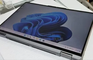 New Laptop Lenovo Yoga 7i 16GB Intel Core I7 SSD 512GB